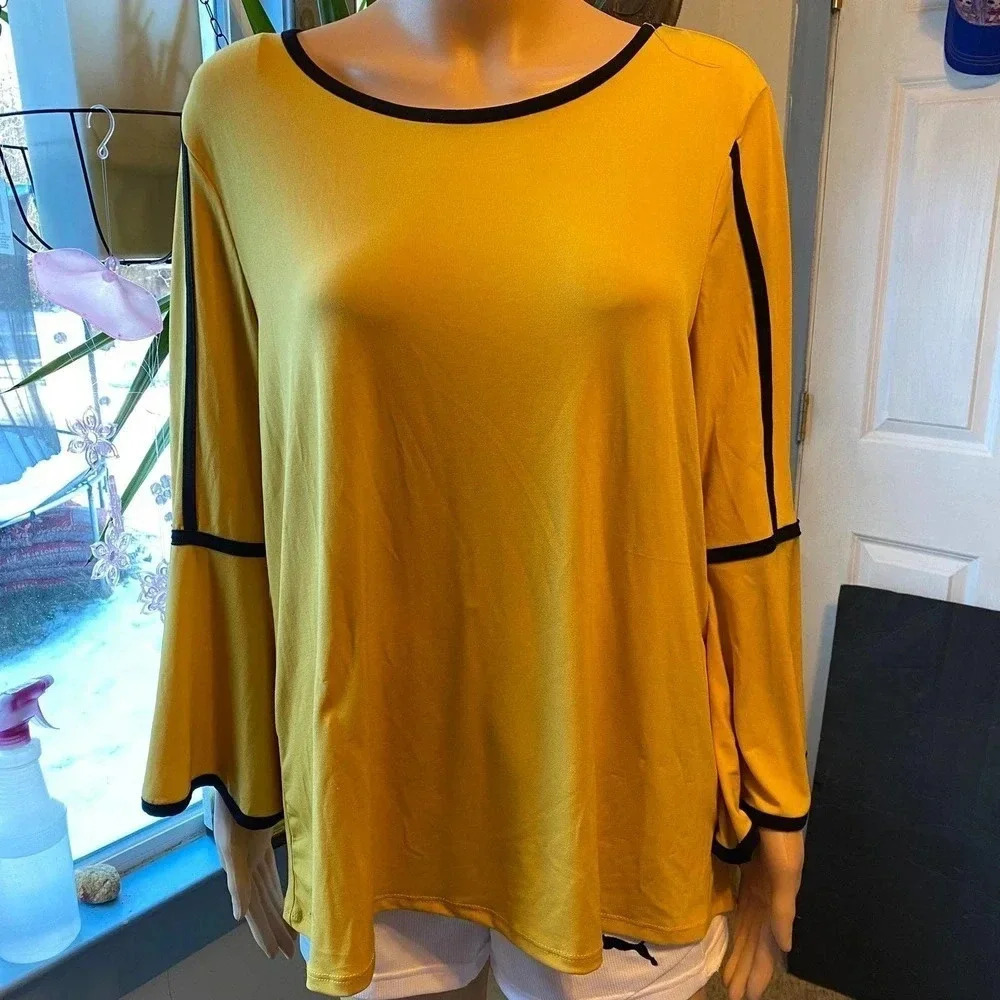 Grace The Perfect Fit Beautiful Stretchy Comfortable Blouse Women Size M